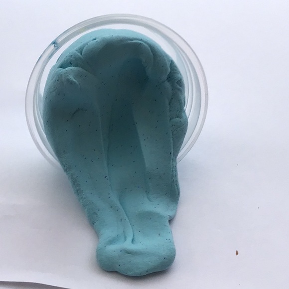 Blue butter slime - Picture 2 of 3